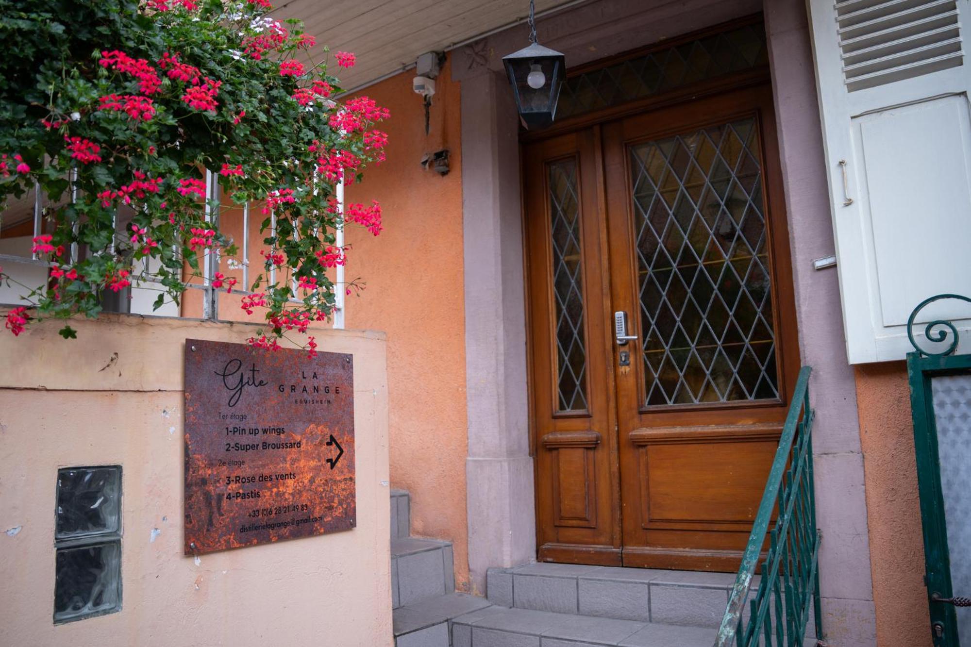 Gite La Grange Eguisheim Exterior foto